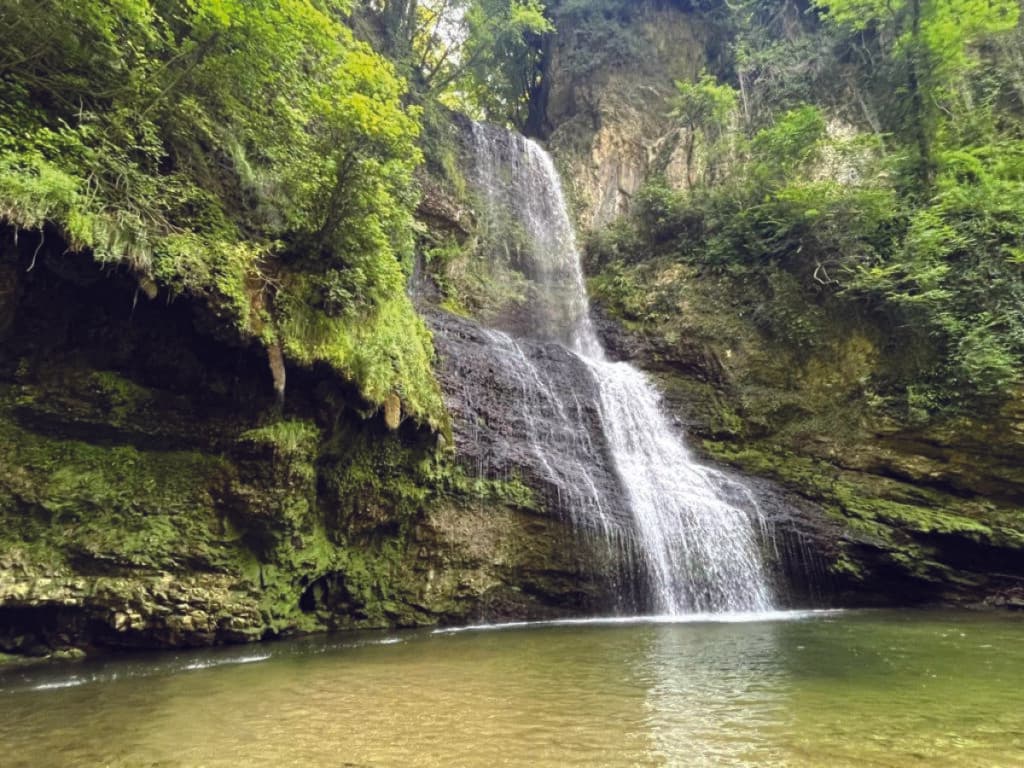 La Cascata Segreta (puoi fare il bagno!)